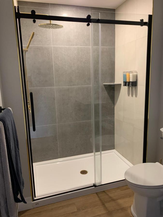 Woodslee Bed And Breakfast Belle River エクステリア 写真
